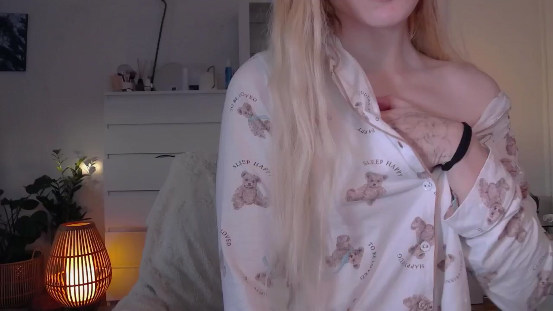 Gallery image thumbnail from GingerVi's myfreecams stream on, 02/09/2025, 15:58 image 3 of 20