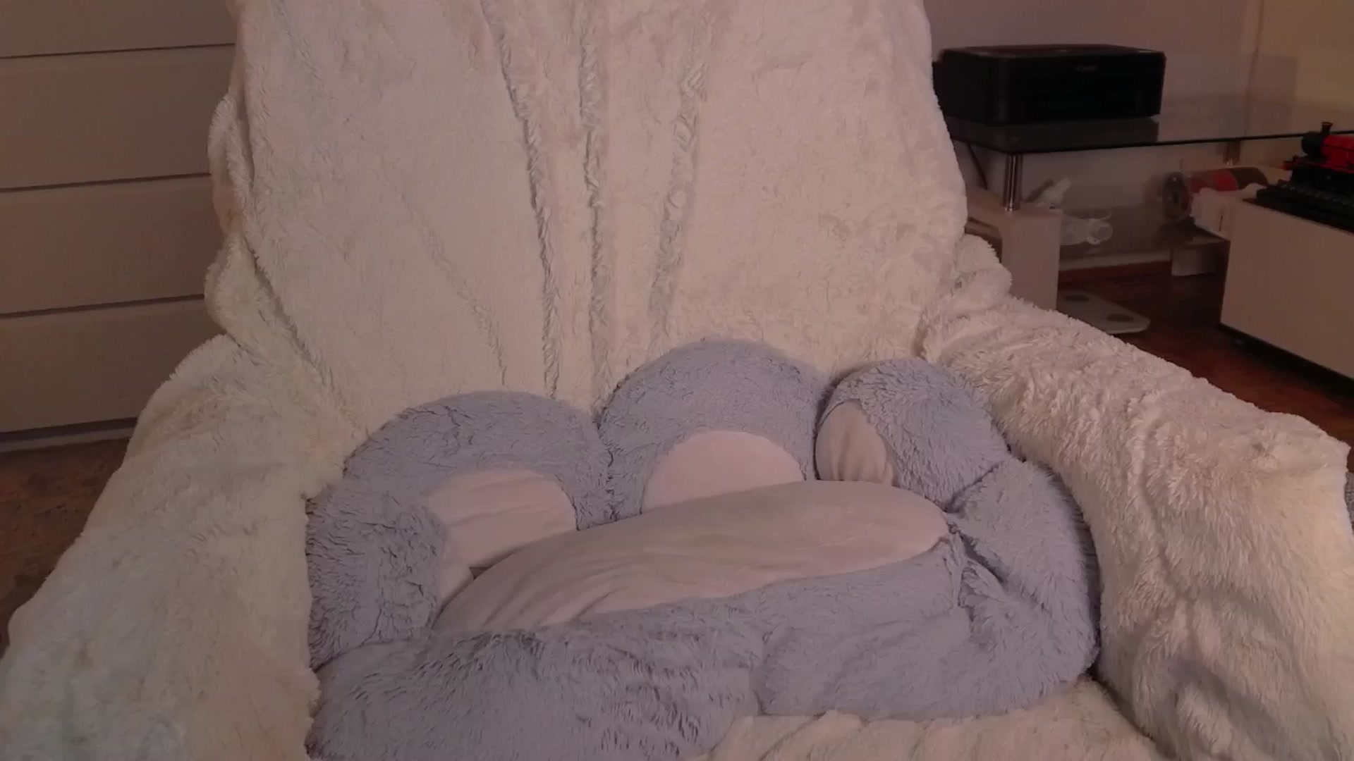 Gallery image thumbnail from GingerVi's myfreecams stream on, 02/15/2025, 24:35 image 16 of 20