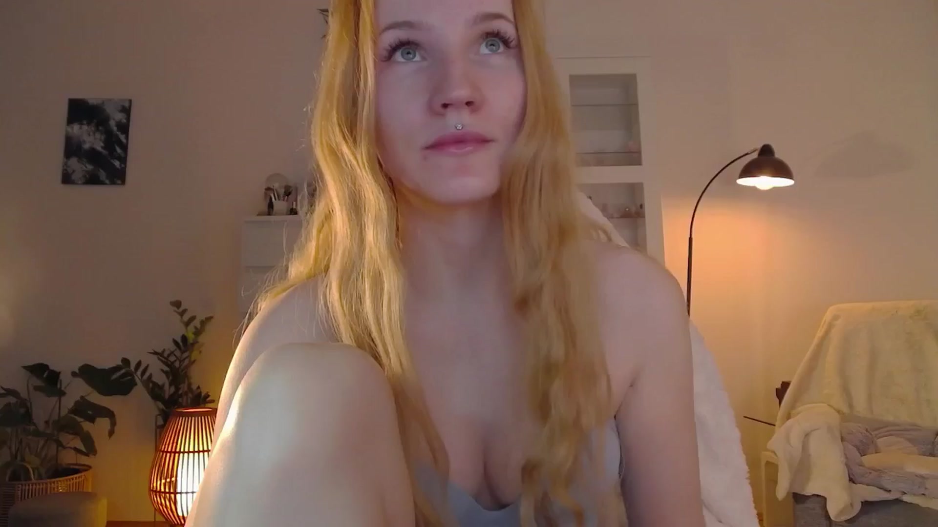 Gallery image thumbnail from GingerVi's myfreecams stream on, 02/23/2025, 24:23 image 4 of 20