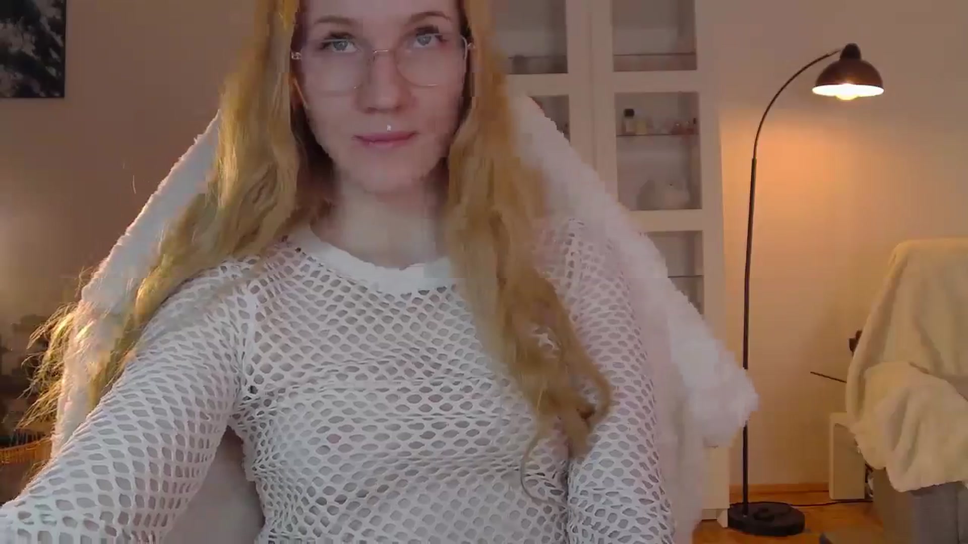 Gallery image thumbnail from GingerVi's myfreecams stream on, 02/24/2025, 24:22 image 18 of 20