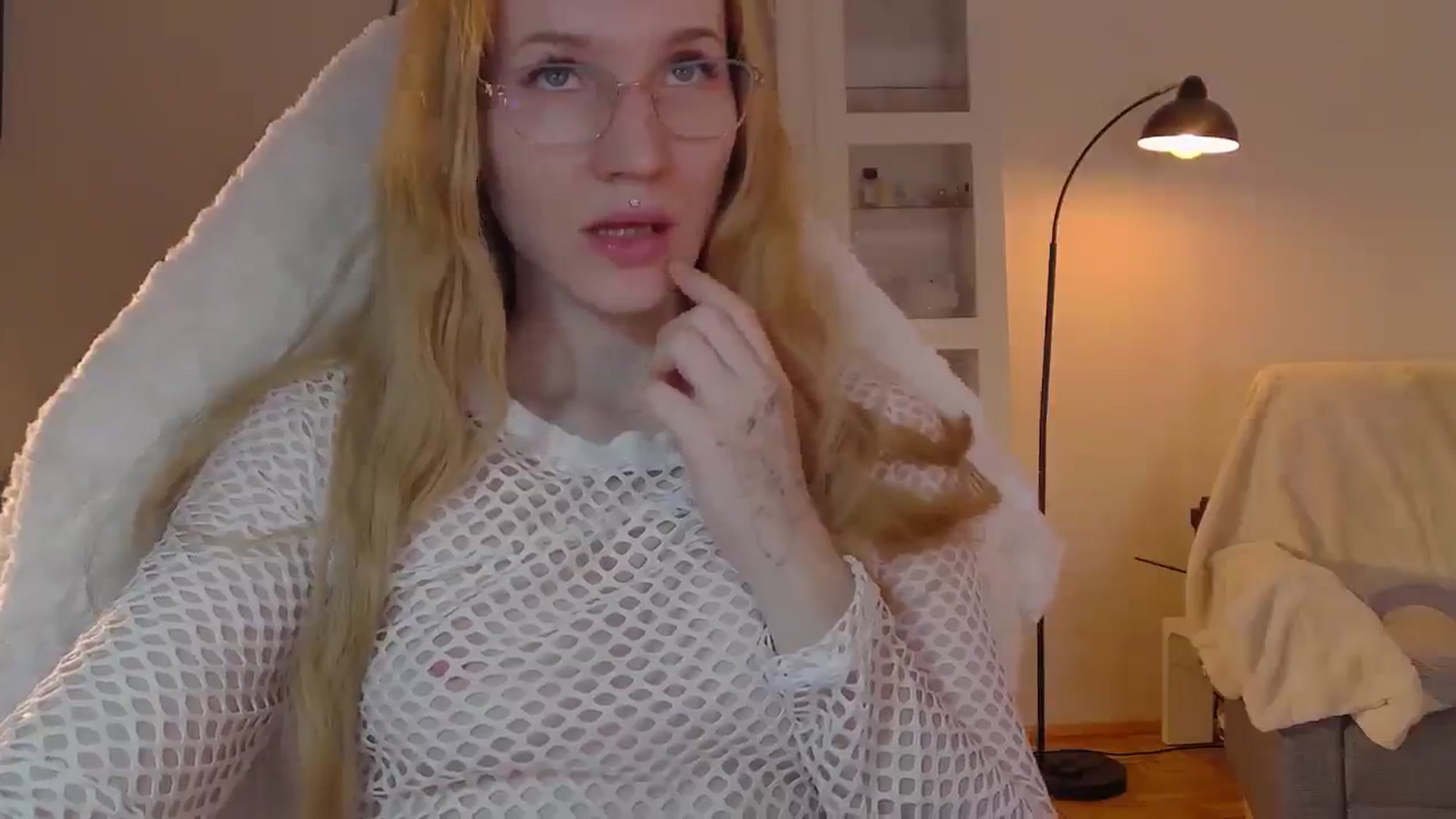 Gallery image thumbnail from GingerVi's myfreecams stream on, 02/24/2025, 24:22 image 14 of 20