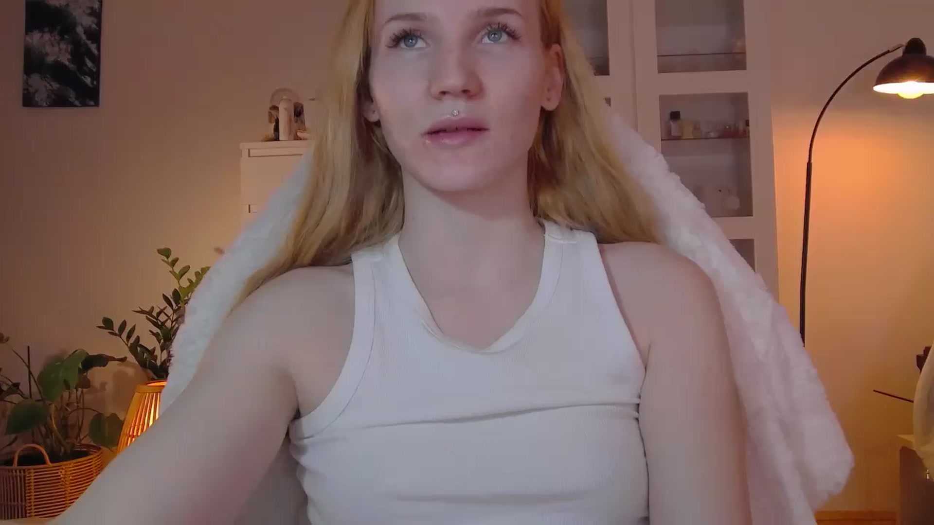 Gallery image thumbnail from GingerVi's myfreecams stream on, 02/25/2025, 22:31 image 20 of 20