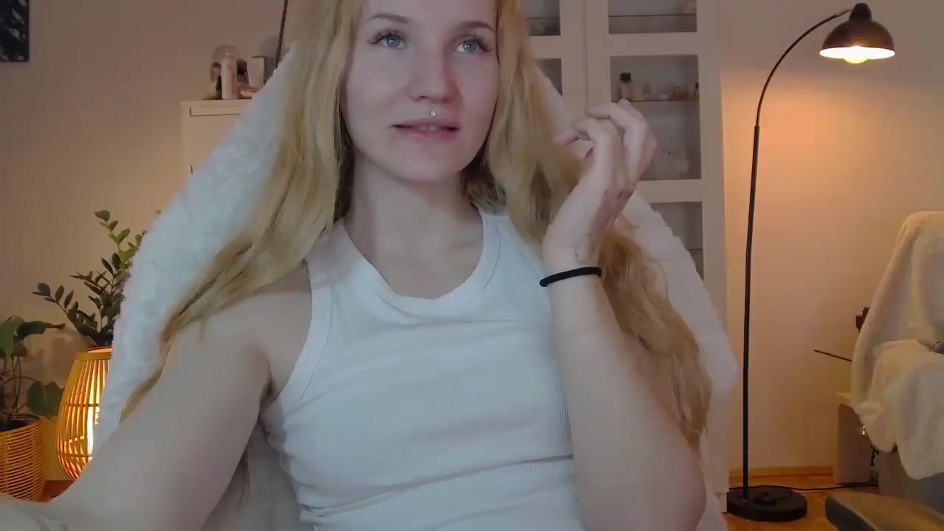 Gallery image thumbnail from GingerVi's myfreecams stream on, 02/25/2025, 22:31 image 3 of 20