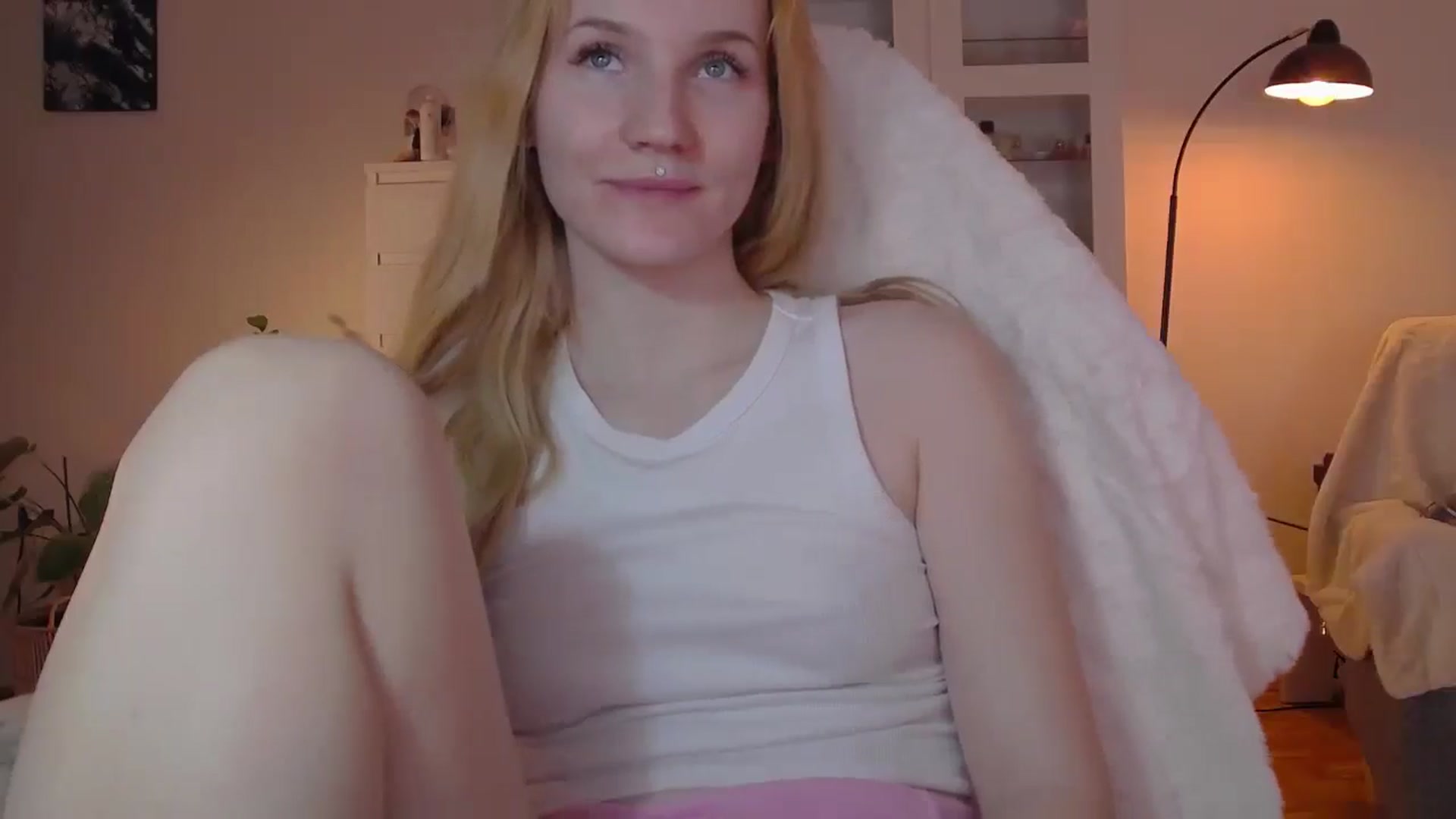 Gallery image thumbnail from GingerVi's myfreecams stream on, 02/25/2025, 23:24 image 13 of 20