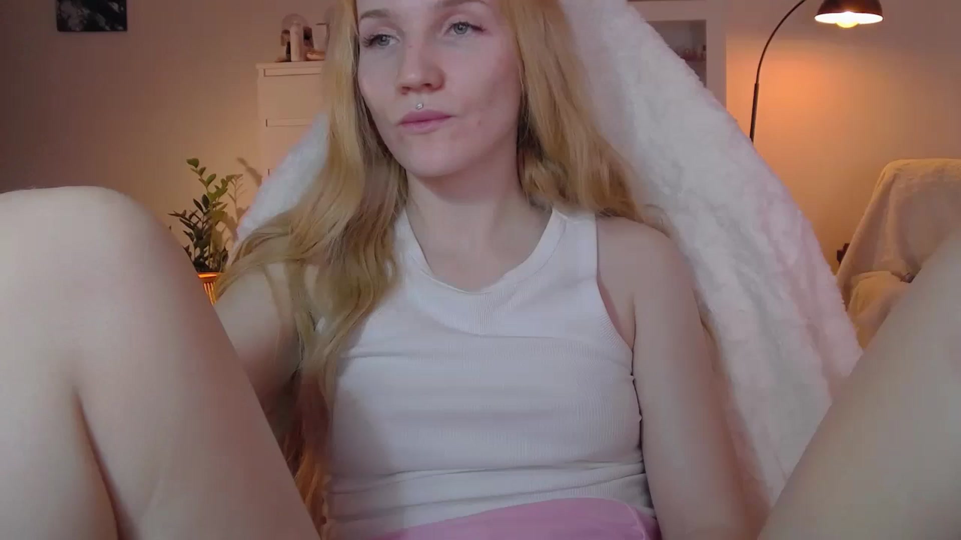 Gallery image thumbnail from GingerVi's myfreecams stream on, 02/25/2025, 23:24 image 19 of 20