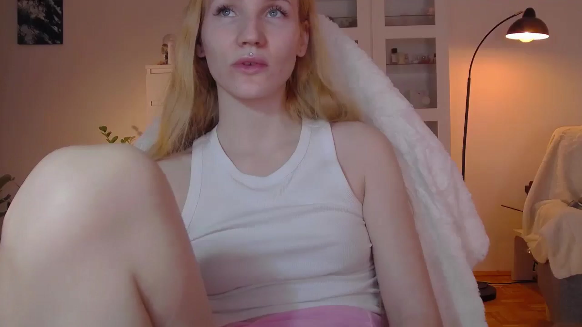Gallery image thumbnail from GingerVi's myfreecams stream on, 02/25/2025, 23:24 image 9 of 20