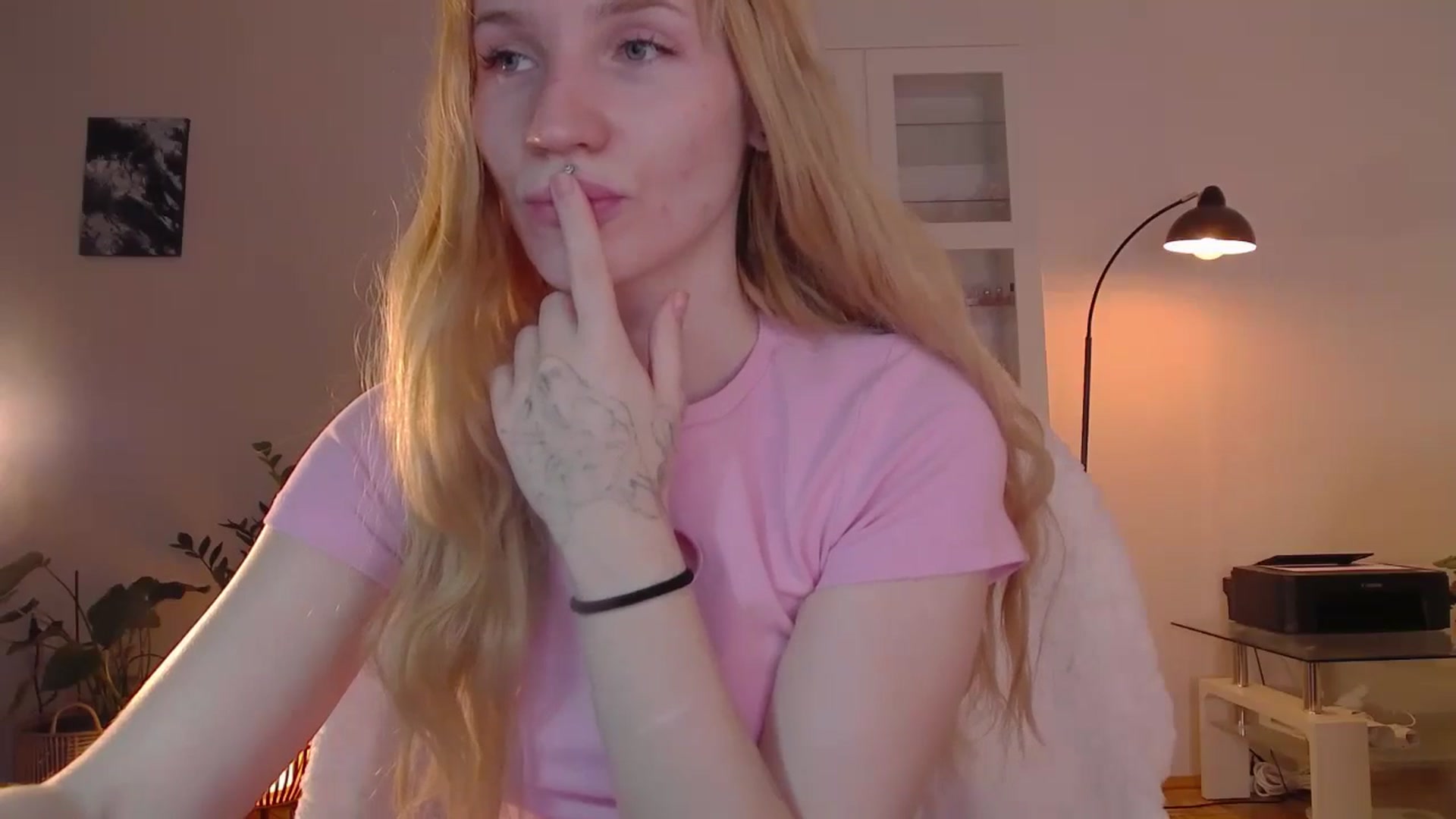 Gallery image thumbnail from GingerVi's myfreecams stream on, 02/27/2025, 02:38 image 2 of 20