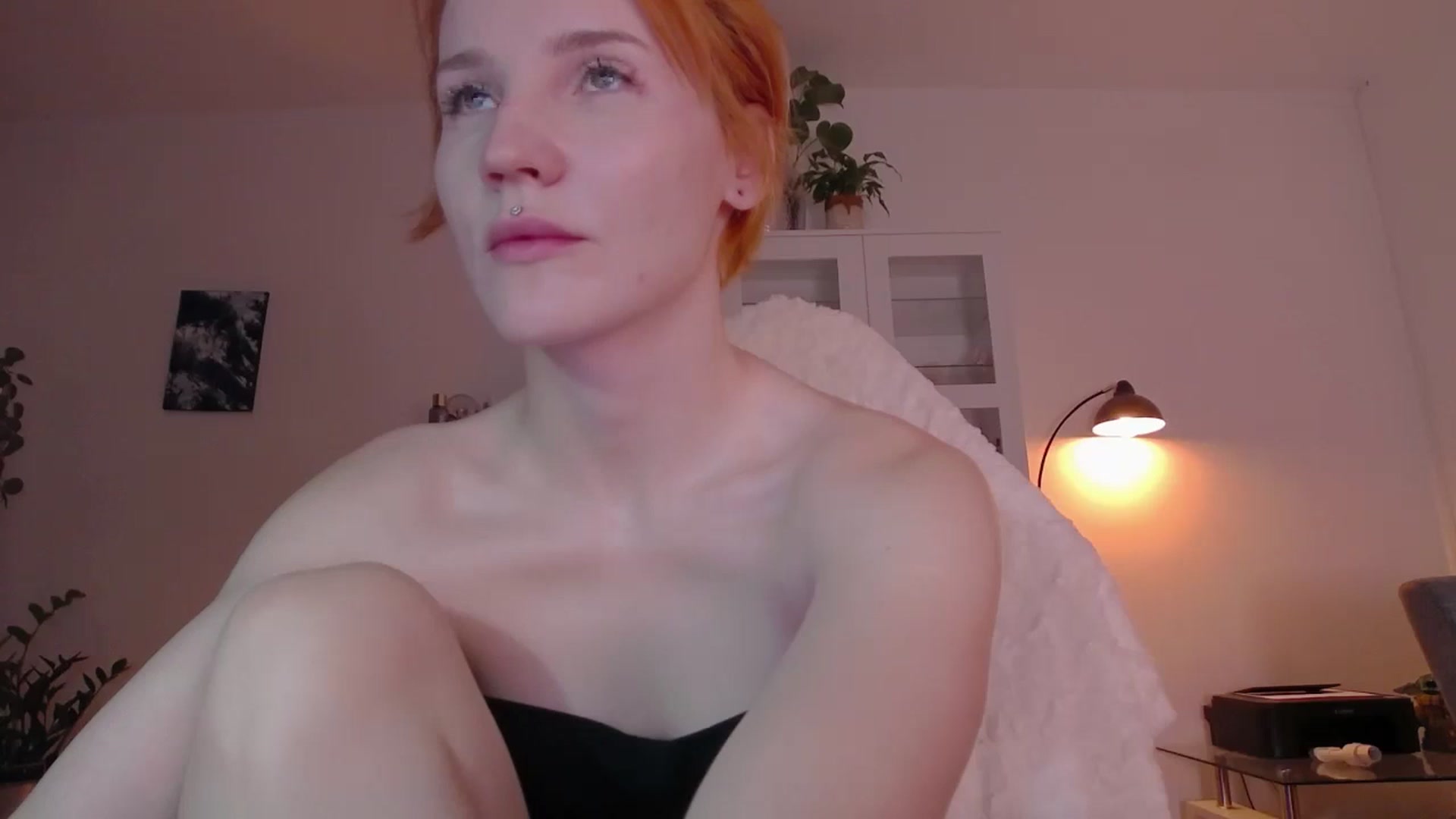 Gallery image thumbnail from GingerVi's myfreecams stream on, 03/10/2025, 09:03 image 14 of 20