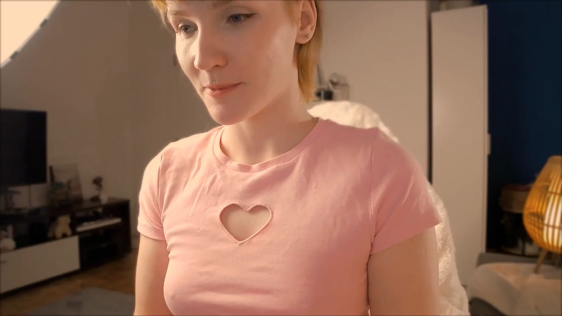 Gallery image thumbnail from GingerVi's myfreecams stream on, 07/26/2025, 02:10 image 5 of 20