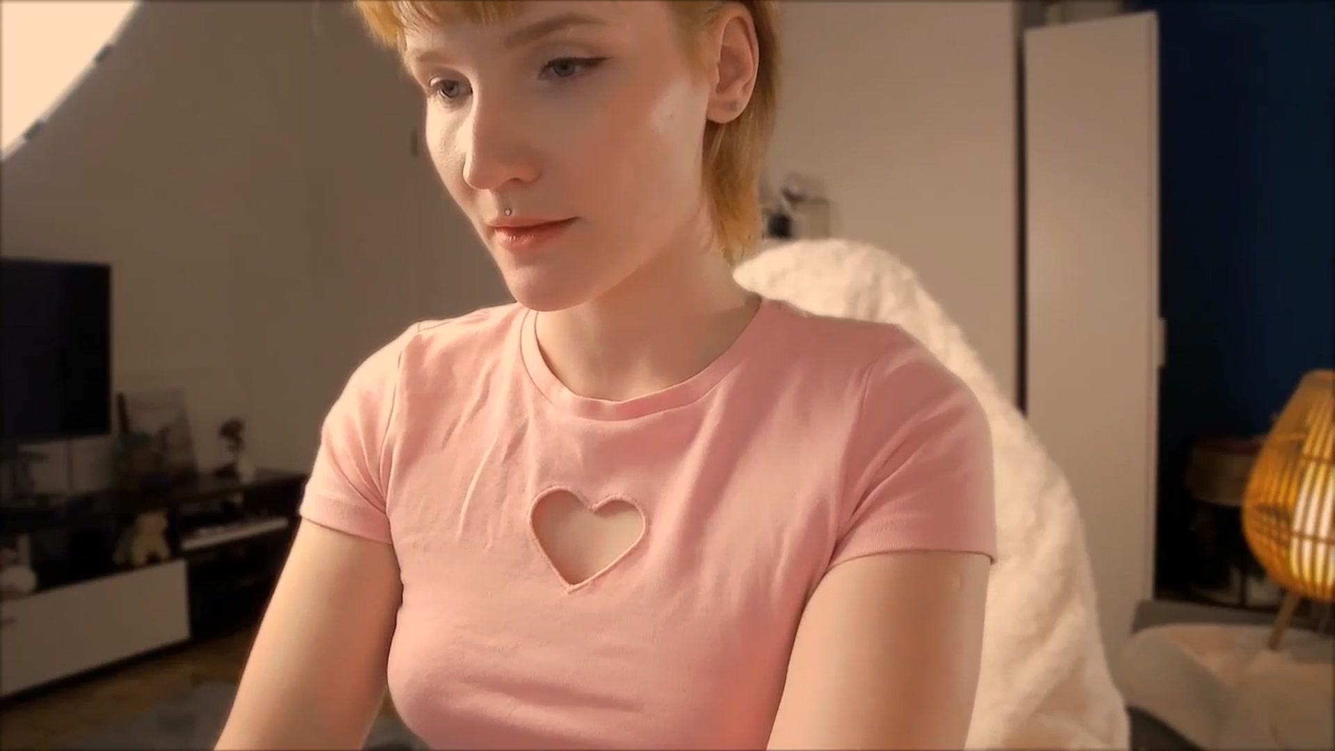 Gallery image thumbnail from GingerVi's myfreecams stream on, 07/26/2025, 02:10 image 3 of 20