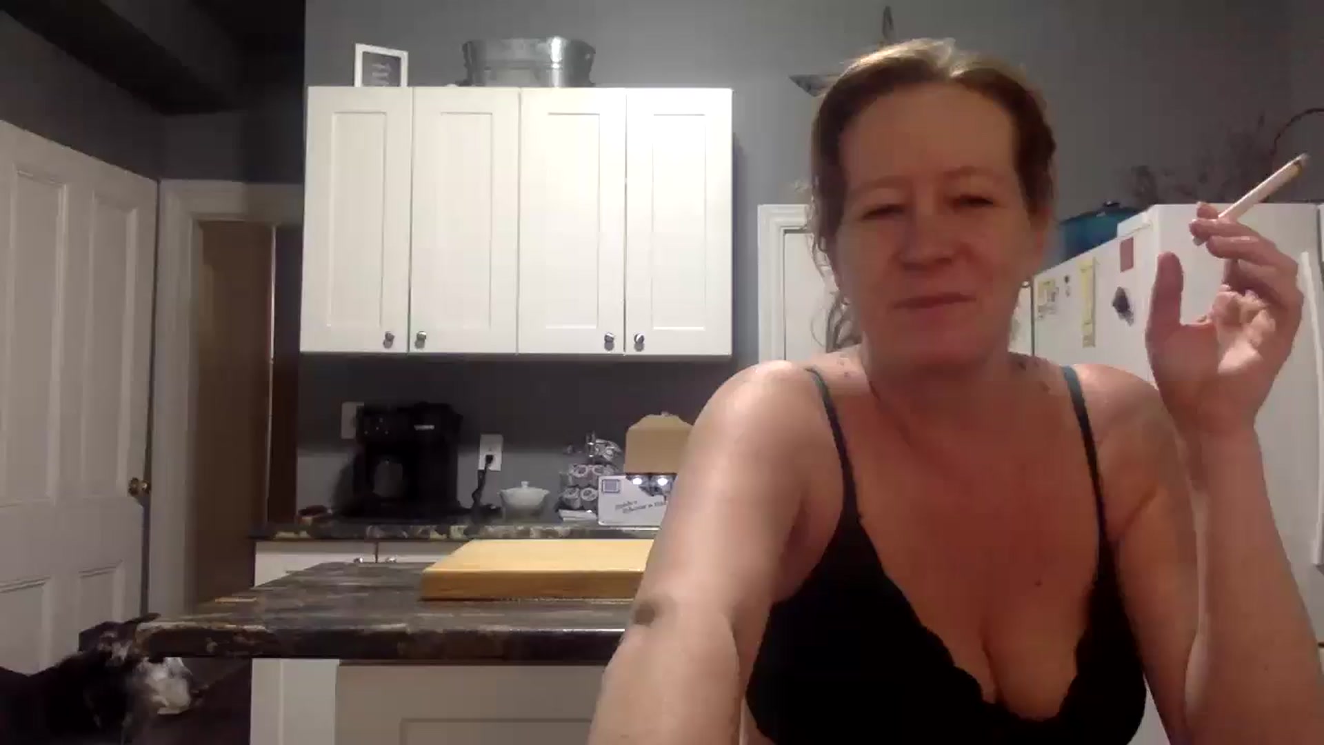 Gallery image thumbnail from Ginger_Love's myfreecams stream on, 05/01/2026, 24:02 image 2 of 20