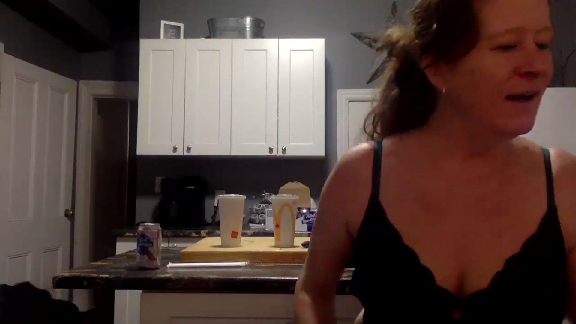 Gallery image thumbnail from Ginger_Love's myfreecams stream on, 05/01/2026, 24:02 image 10 of 20