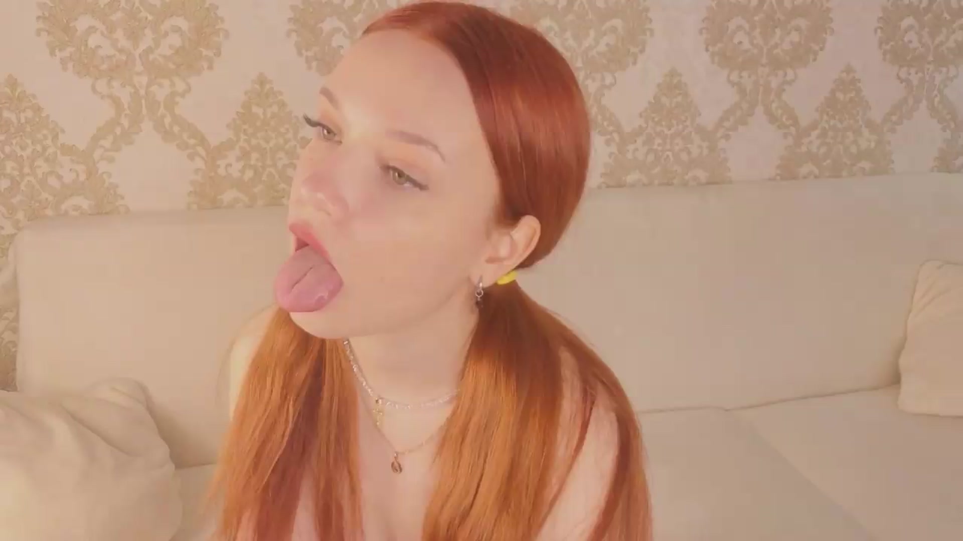 Gallery image thumbnail from Ginger_baby's myfreecams stream on, 08/10/2026, 19:45 image 12 of 20