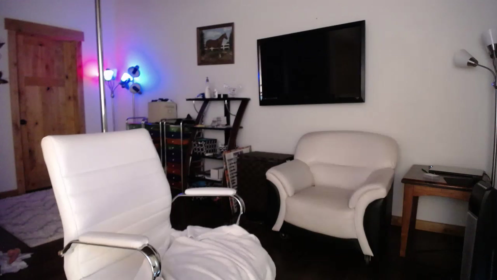 Gallery image thumbnail from GinnyPotter's myfreecams stream on, 12/03/2022, 22:18 image 12 of 20