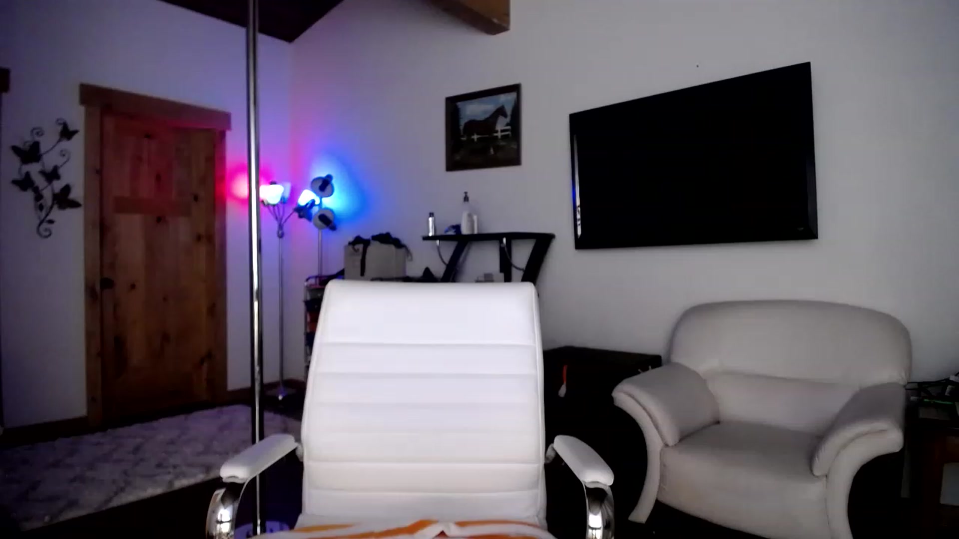 Gallery image thumbnail from GinnyPotter's myfreecams stream on, 01/09/2023, 24:20 image 11 of 20
