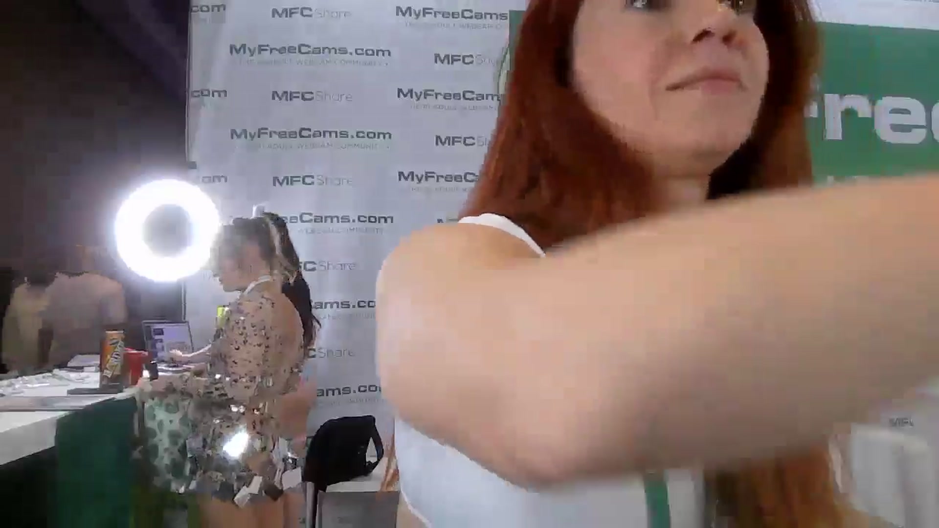 Gallery image thumbnail from GinnyPotter's myfreecams stream on, 01/24/2025, 22:22 image 11 of 20
