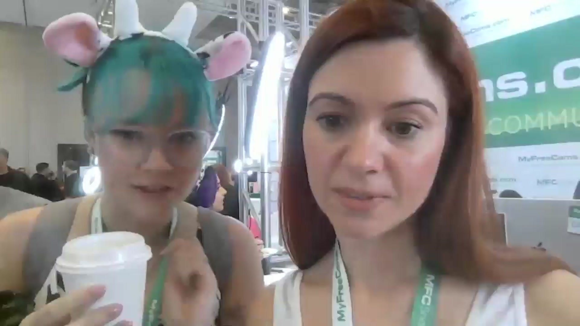 Gallery image thumbnail from GinnyPotter's myfreecams stream on, 01/24/2025, 22:58 image 6 of 20