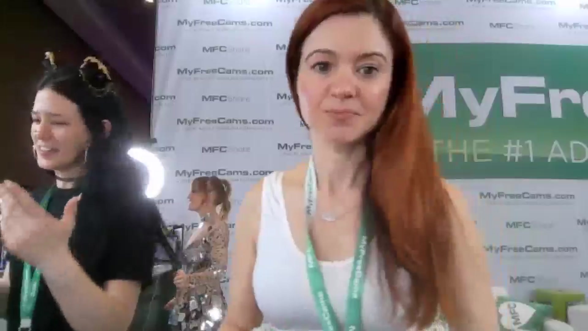Gallery image thumbnail from GinnyPotter's myfreecams stream on, 01/24/2025, 22:58 image 4 of 20