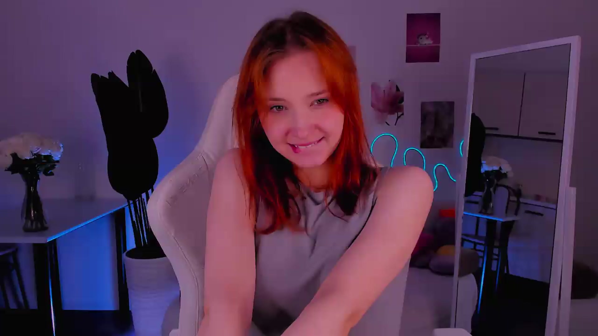 Gallery image thumbnail from Ginnypeach's myfreecams stream on, 07/02/2026, 06:05 image 19 of 20