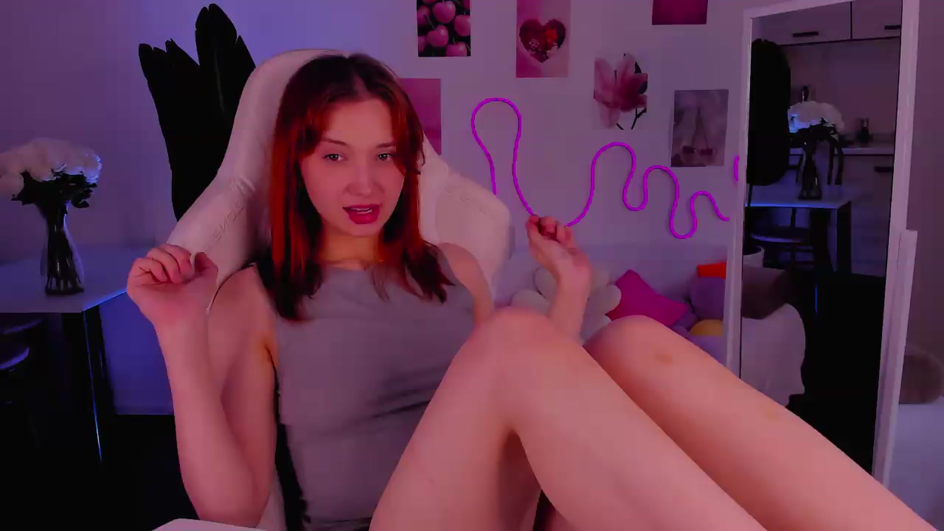 Gallery image thumbnail from Ginnypeach's myfreecams stream on, 07/05/2026, 10:34 image 8 of 20