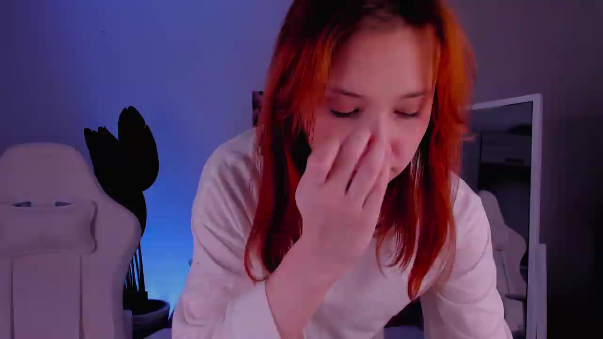 Gallery image thumbnail from Ginnypeach's myfreecams stream on, 07/06/2026, 09:32 image 15 of 20