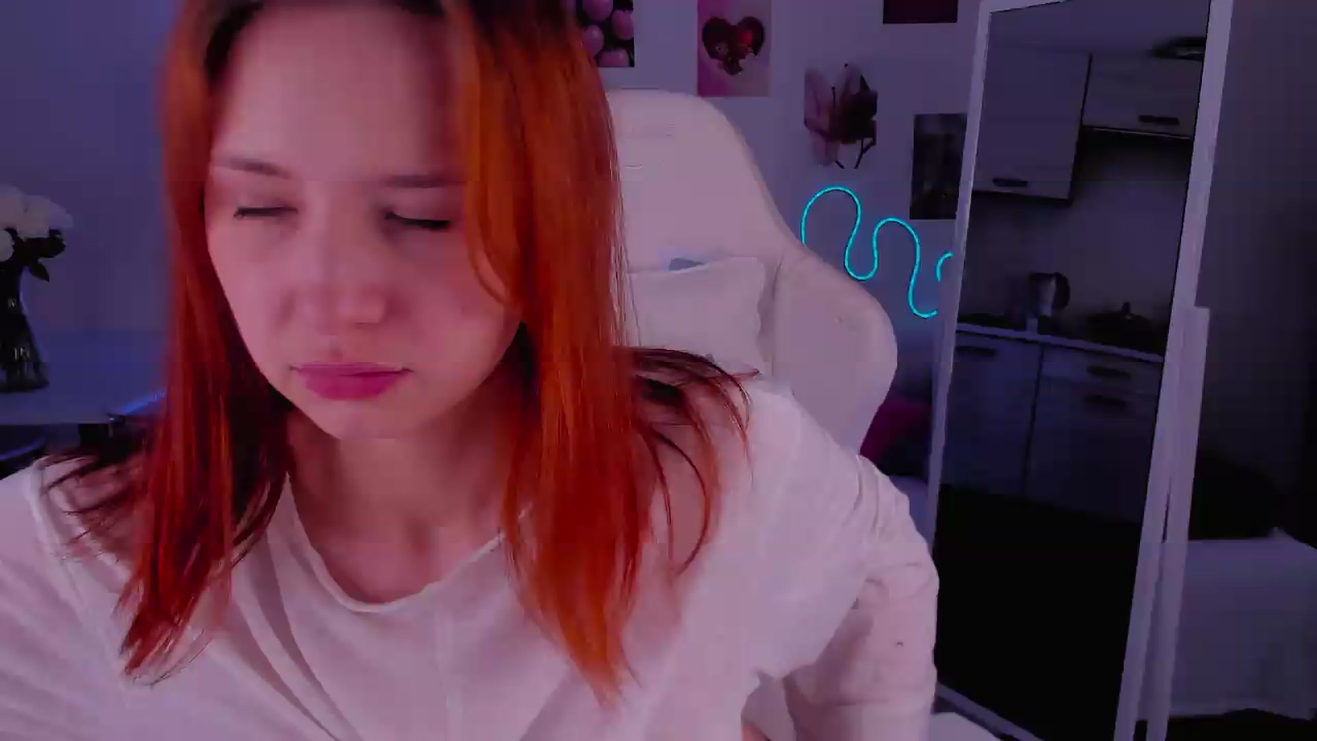 Gallery image thumbnail from Ginnypeach's myfreecams stream on, 07/06/2026, 10:14 image 8 of 20