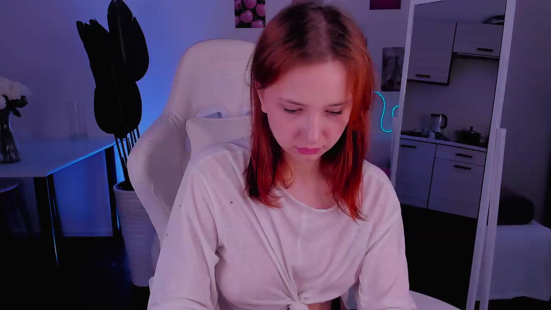 Gallery image thumbnail from Ginnypeach's myfreecams stream on, 07/06/2026, 10:14 image 1 of 20