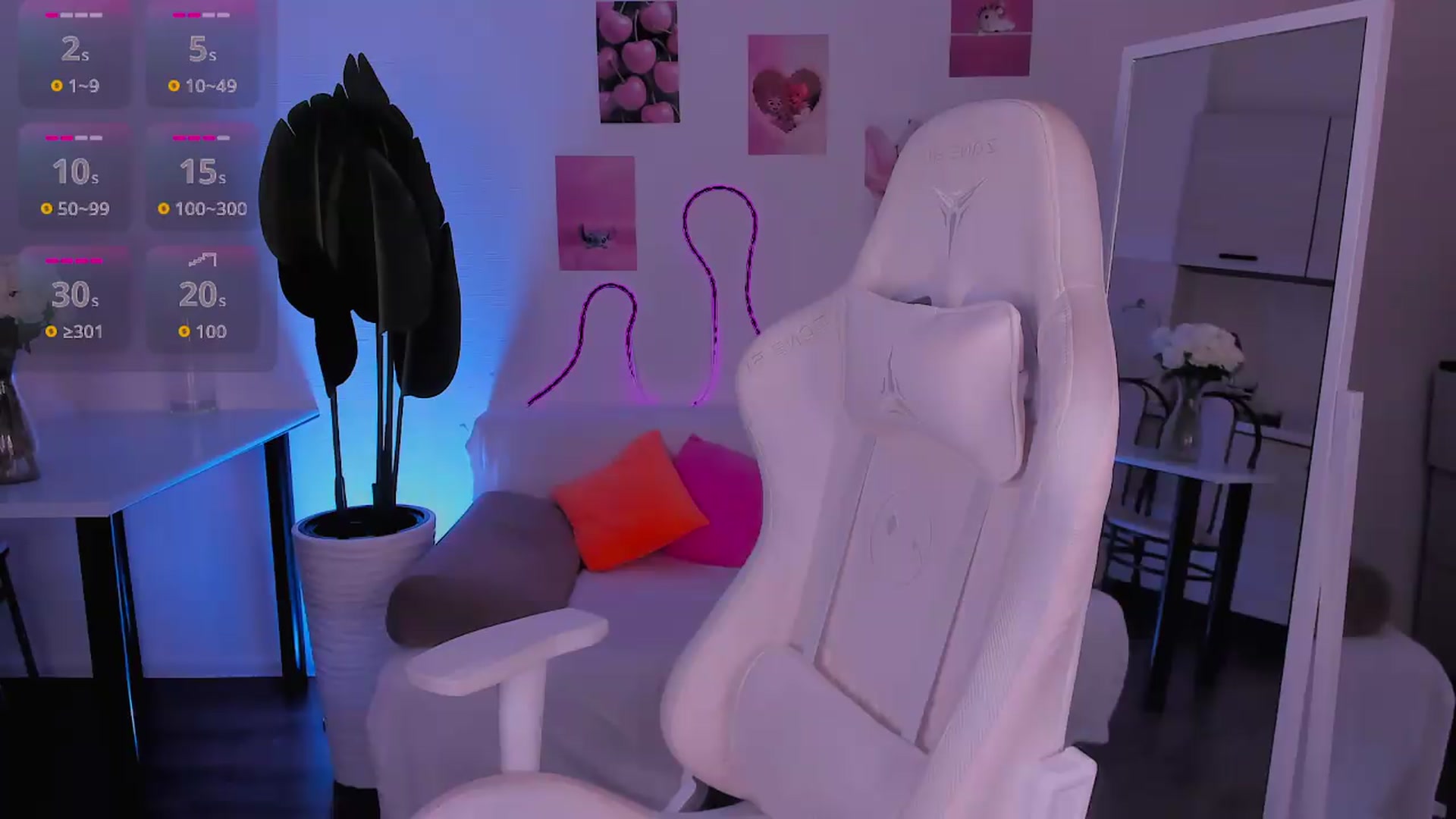Gallery image thumbnail from Ginnypeach's myfreecams stream on, 07/07/2026, 08:53 image 9 of 20