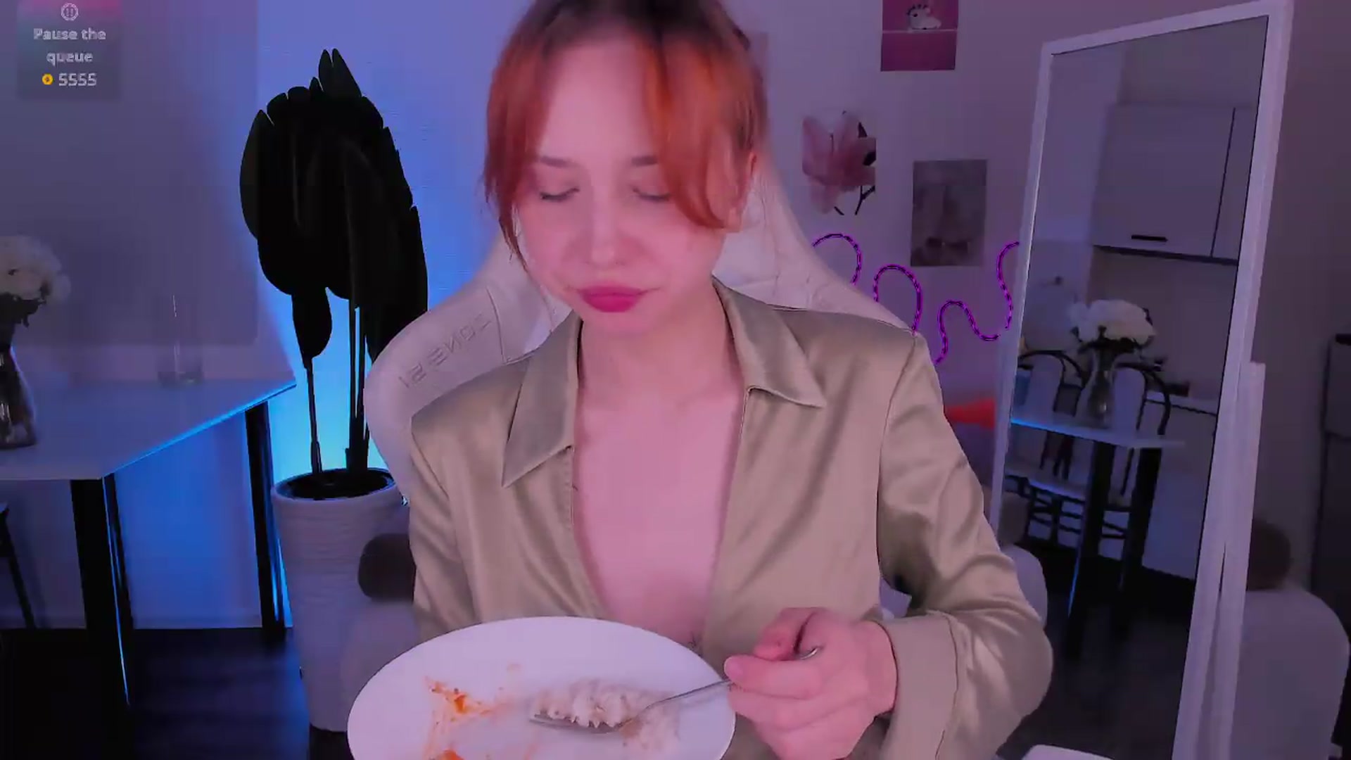 Gallery image thumbnail from Ginnypeach's myfreecams stream on, 07/07/2026, 08:53 image 14 of 20