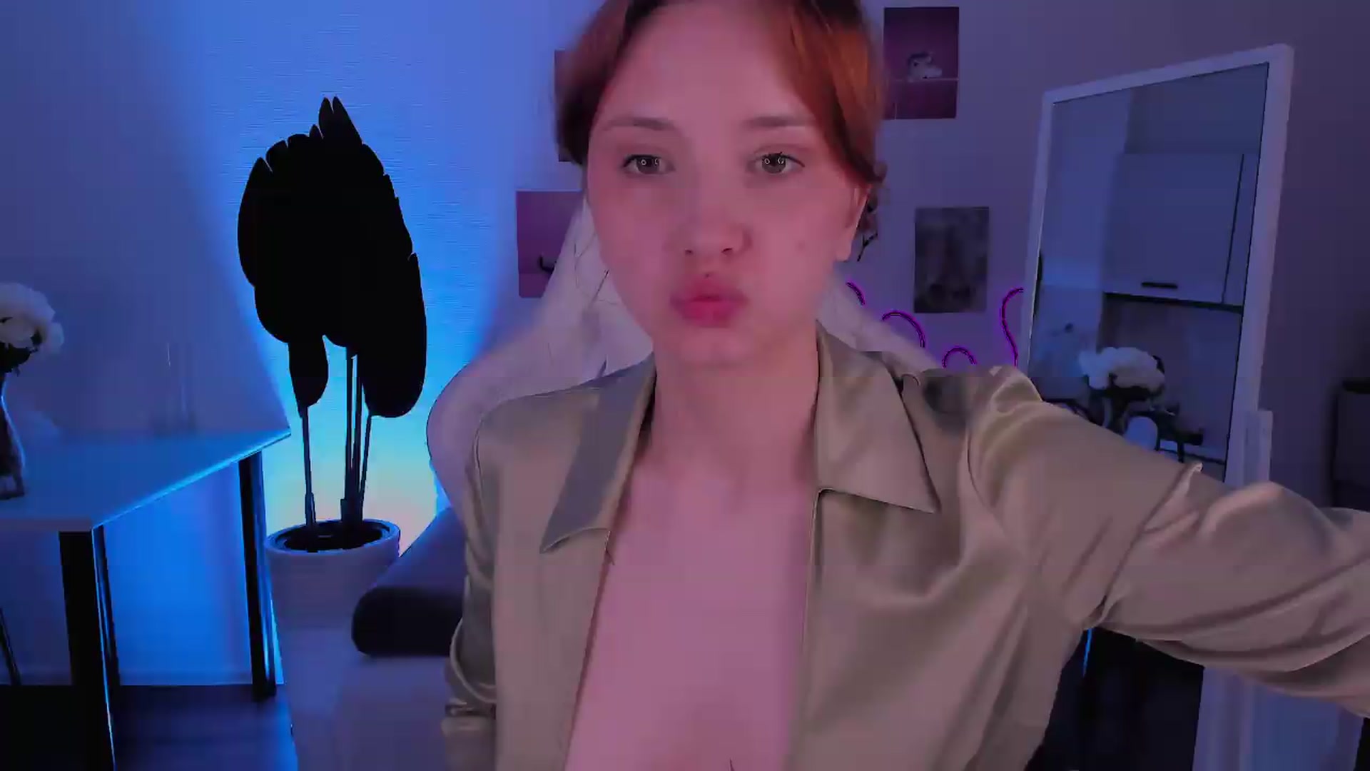 Gallery image thumbnail from Ginnypeach's myfreecams stream on, 07/07/2026, 10:37 image 6 of 20