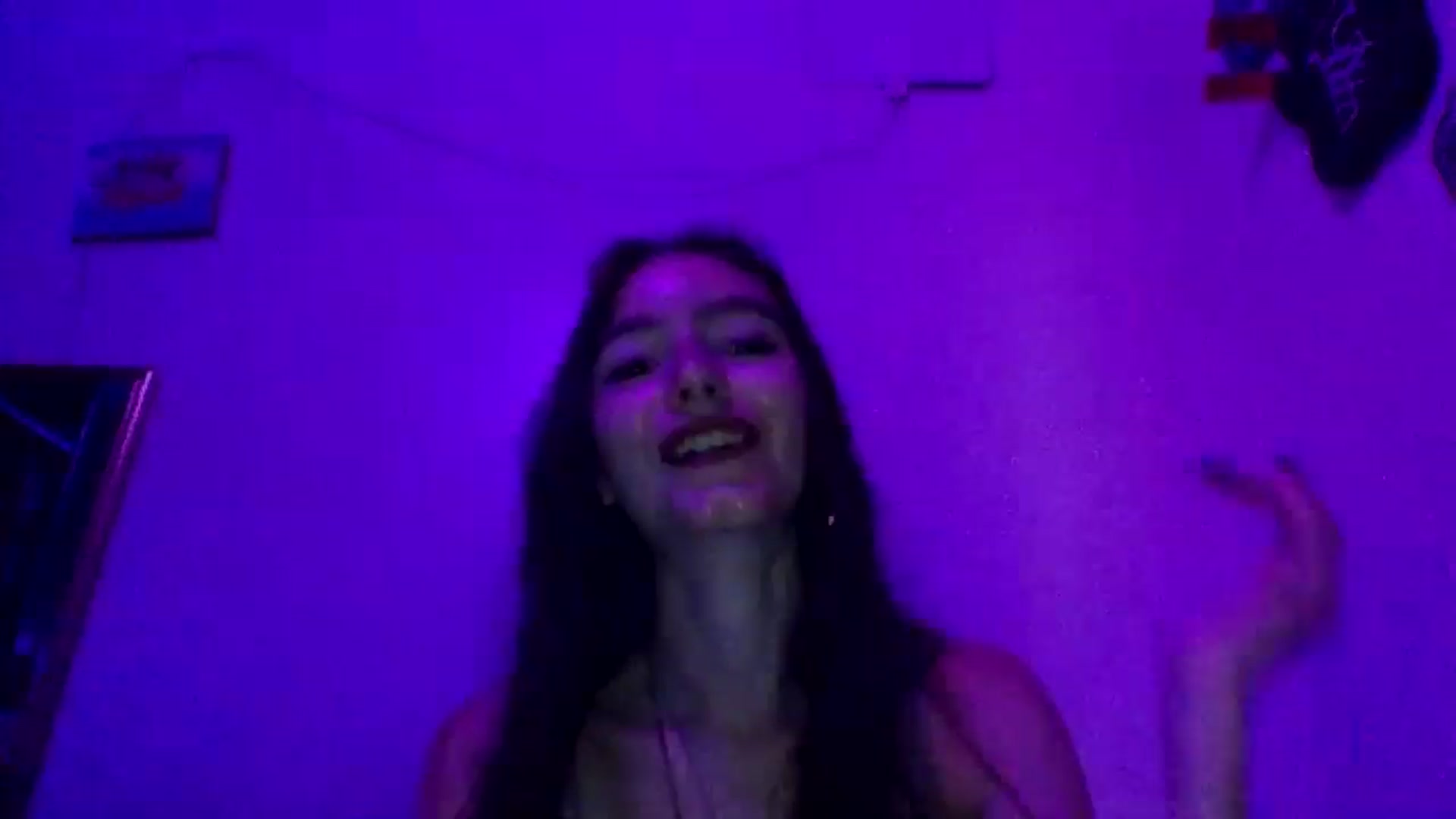 Gallery image thumbnail from GipsyDanger5's myfreecams stream on, 08/28/2024, 22:37 image 7 of 20