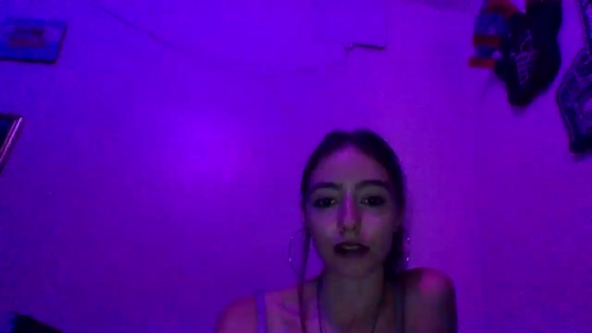 Gallery image thumbnail from GipsyDanger5's myfreecams stream on, 08/28/2024, 22:37 image 20 of 20