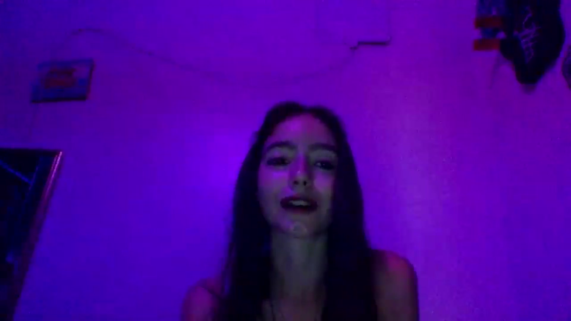 Gallery image thumbnail from GipsyDanger5's myfreecams stream on, 08/28/2024, 22:37 image 6 of 20