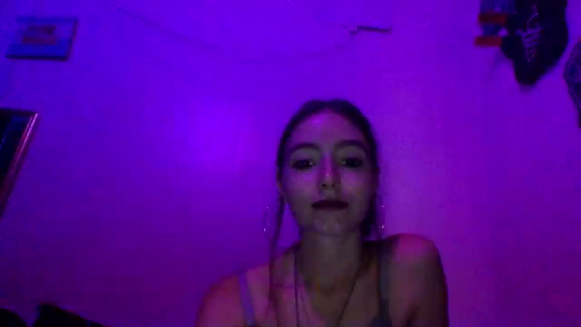 Gallery image thumbnail from GipsyDanger5's myfreecams stream on, 08/28/2024, 22:37 image 19 of 20