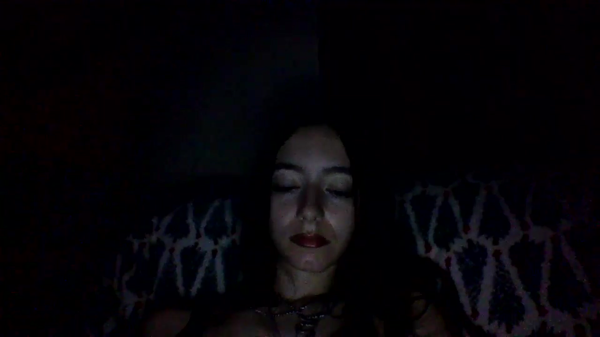 Gallery image thumbnail from GipsyDanger5's myfreecams stream on, 09/29/2024, 10:30 image 16 of 20