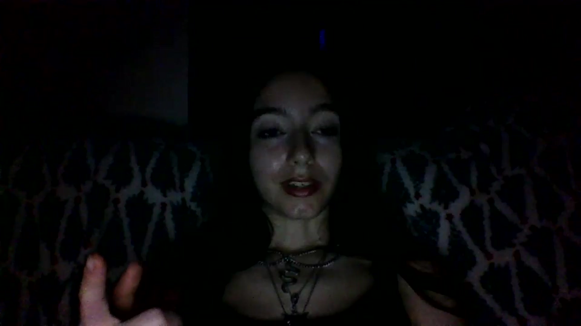 Gallery image thumbnail from GipsyDanger5's myfreecams stream on, 09/29/2024, 12:21 image 18 of 20