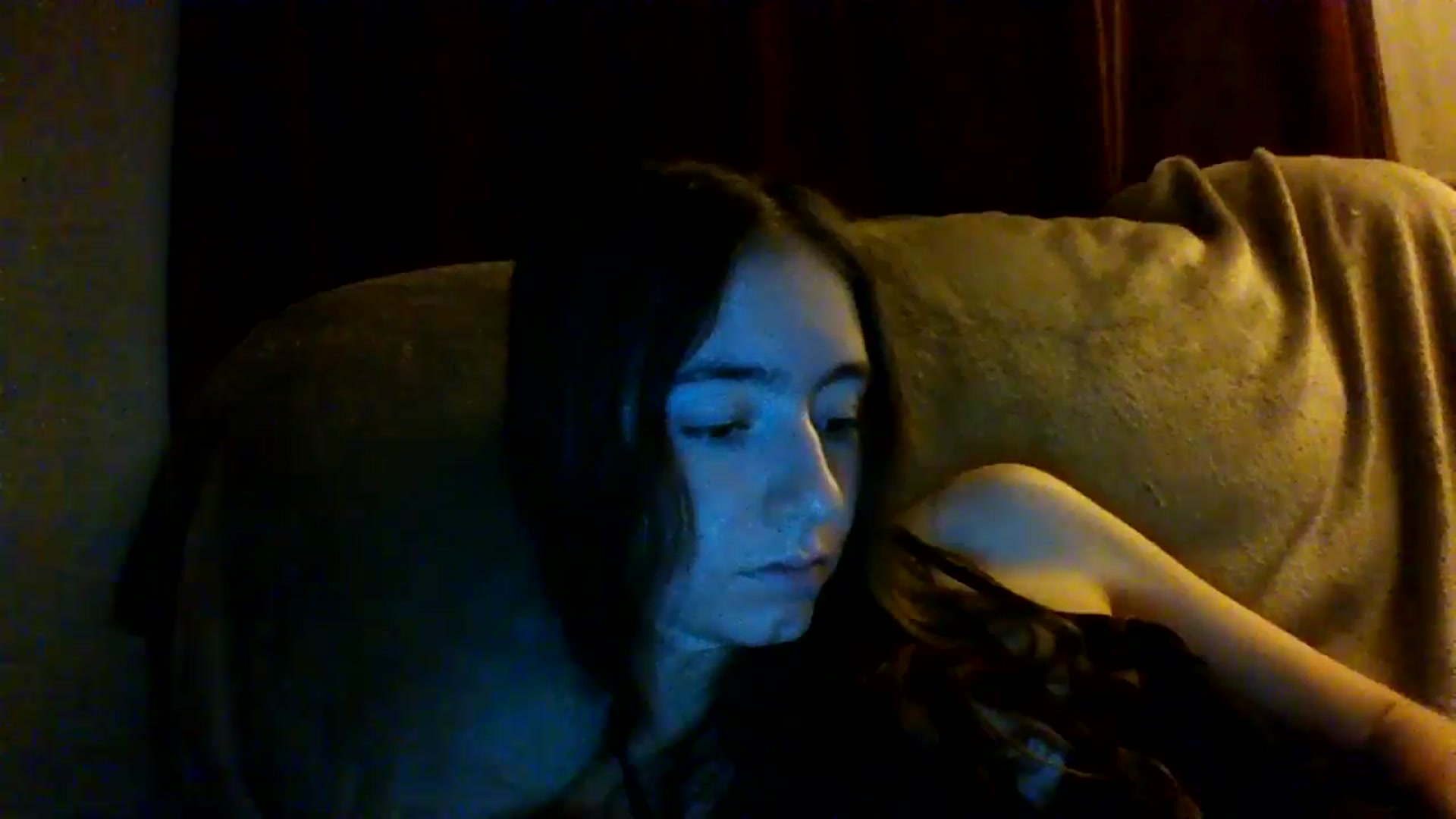 Gallery image thumbnail from GipsyDanger5's myfreecams stream on, 03/31/2025, 09:02 image 10 of 20