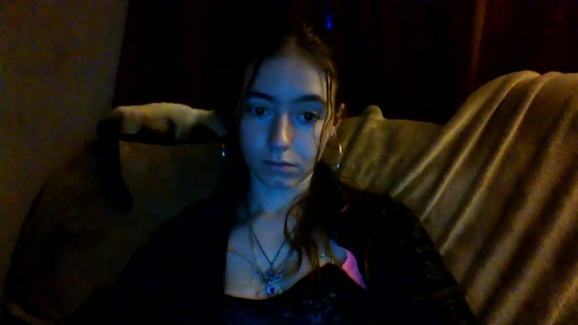Gallery image thumbnail from GipsyDanger5's myfreecams stream on, 04/01/2025, 09:41 image 15 of 20