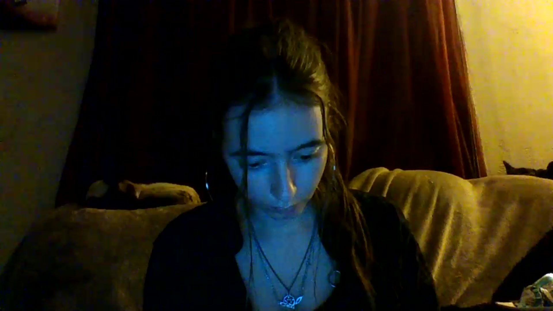 Gallery image thumbnail from GipsyDanger5's myfreecams stream on, 04/01/2025, 09:41 image 3 of 20