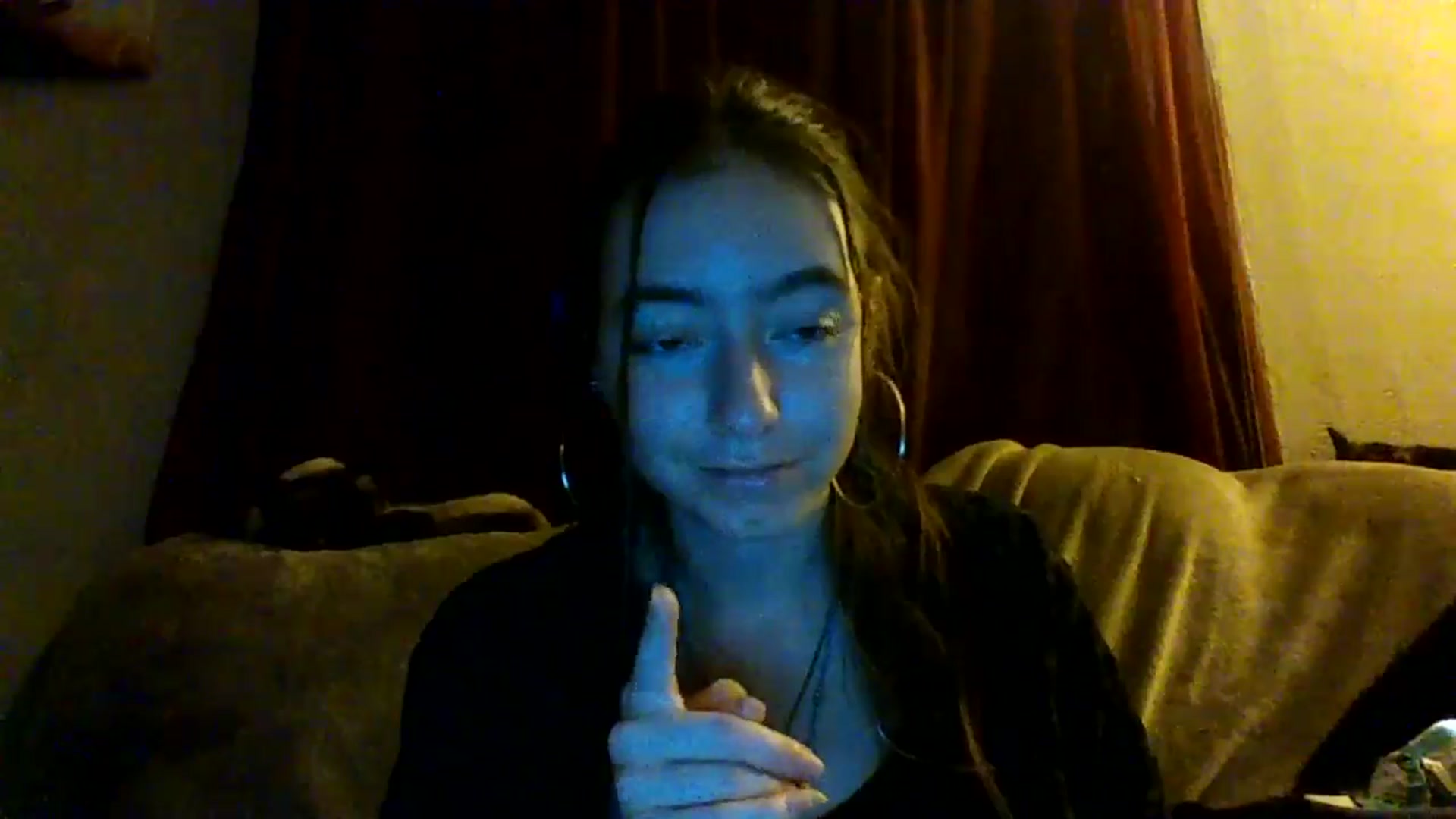 Gallery image thumbnail from GipsyDanger5's myfreecams stream on, 04/01/2025, 09:41 image 6 of 20