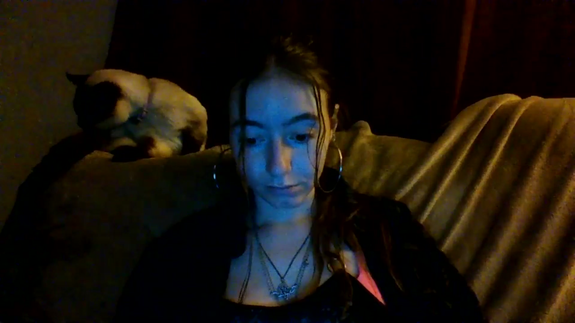 Gallery image thumbnail from GipsyDanger5's myfreecams stream on, 04/01/2025, 09:41 image 13 of 20
