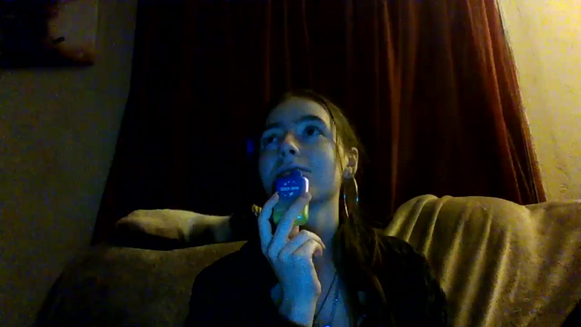 Gallery image thumbnail from GipsyDanger5's myfreecams stream on, 04/01/2025, 09:41 image 11 of 20