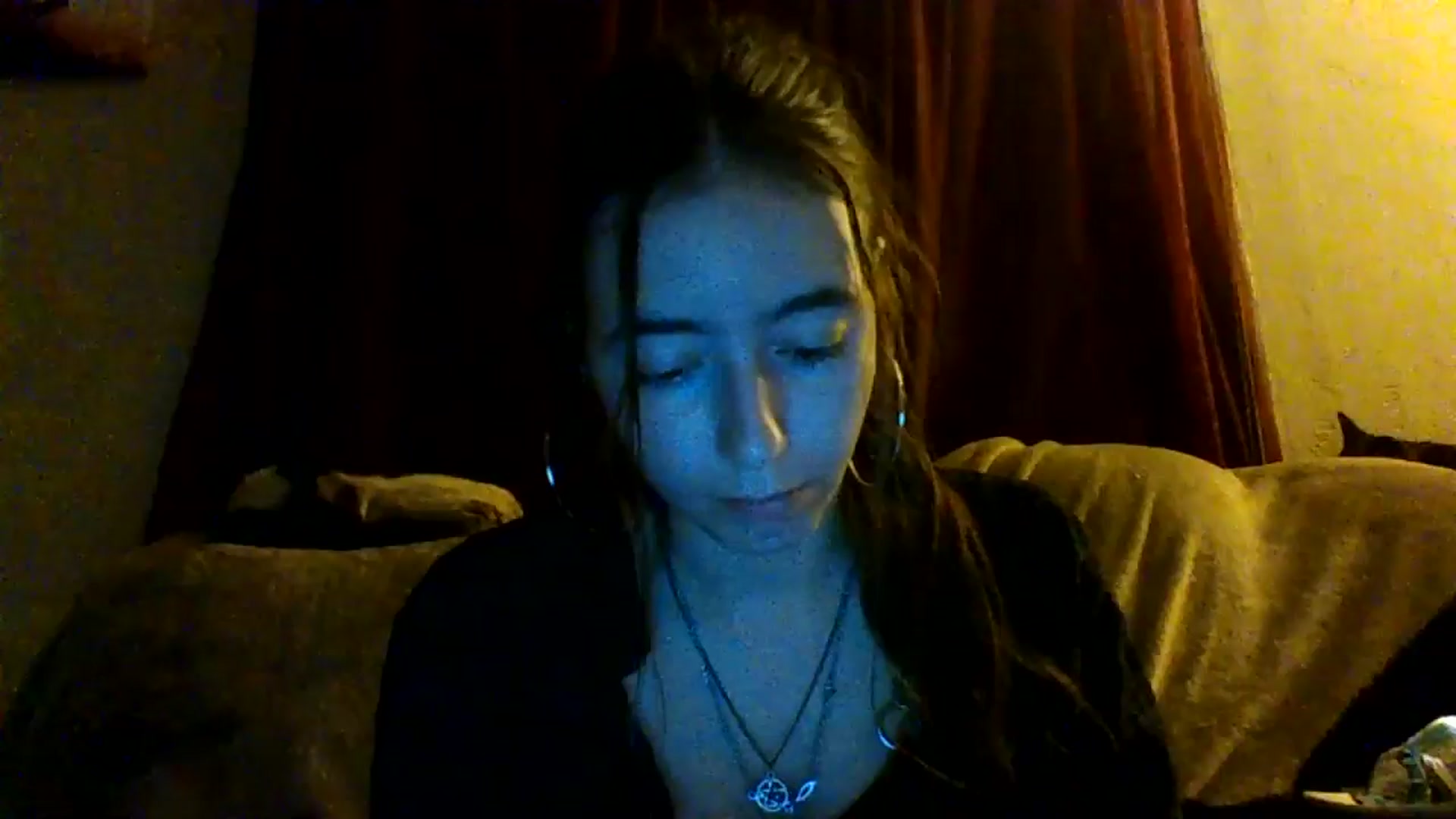 Gallery image thumbnail from GipsyDanger5's myfreecams stream on, 04/01/2025, 09:41 image 1 of 20