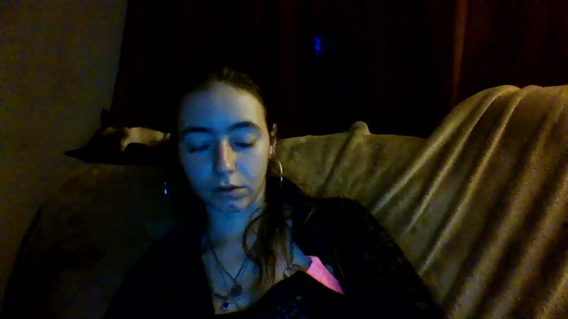 Gallery image thumbnail from GipsyDanger5's myfreecams stream on, 04/01/2025, 09:41 image 20 of 20