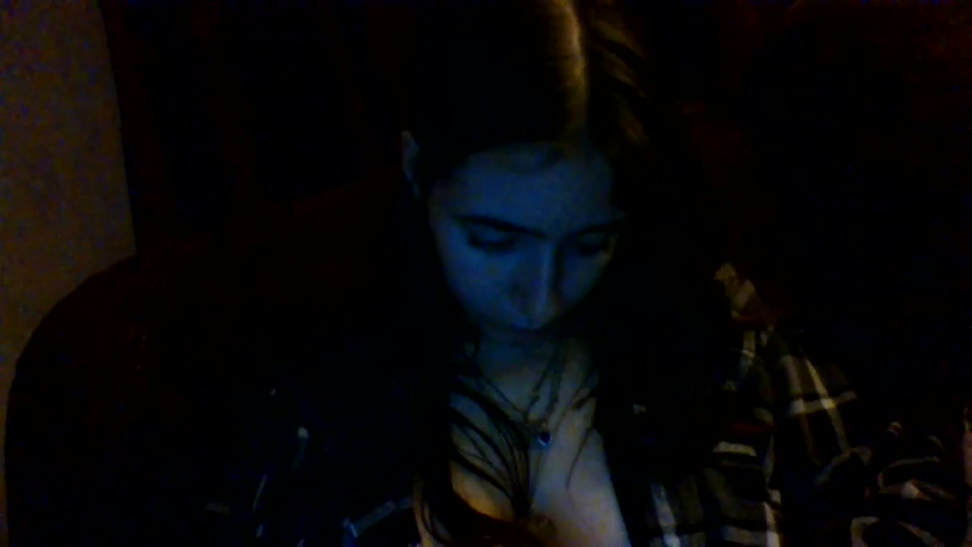 Gallery image thumbnail from GipsyDanger5's myfreecams stream on, 04/14/2025, 08:41 image 17 of 20