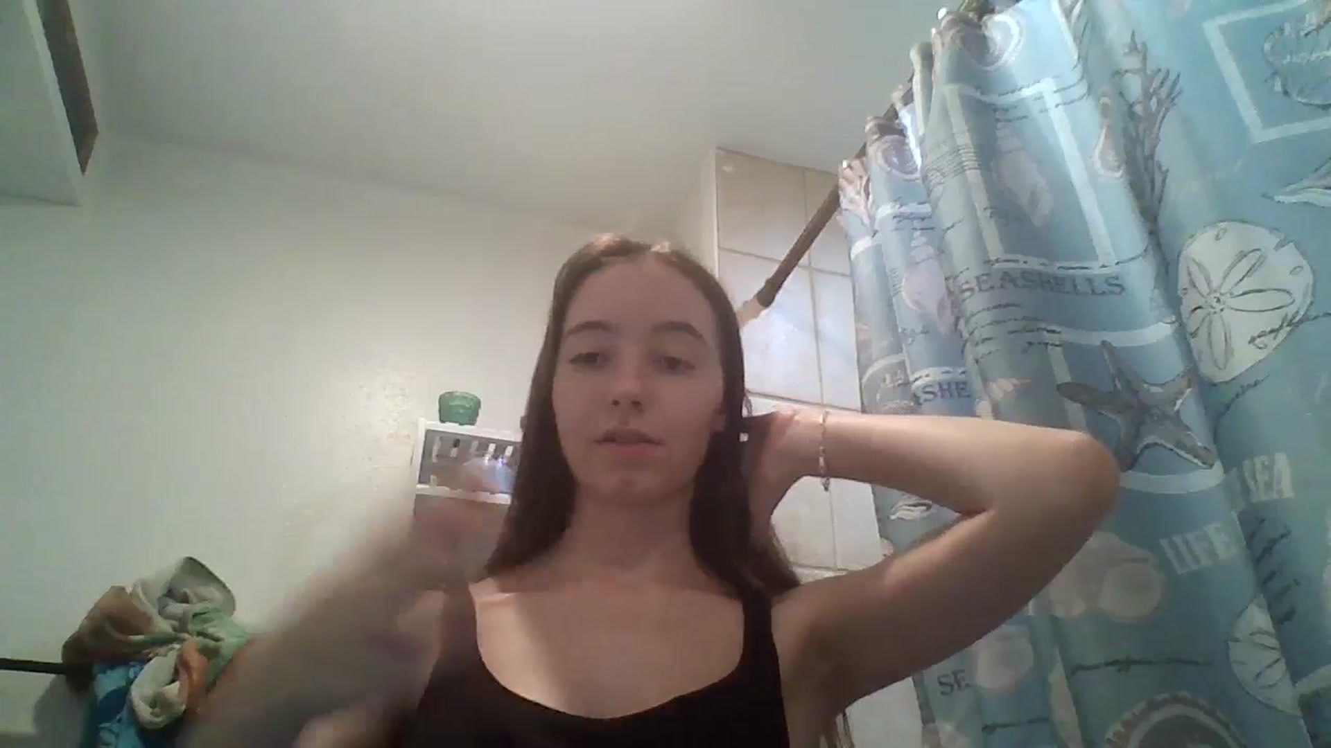 Gallery image thumbnail from GipsyDanger5's myfreecams stream on, 08/17/2025, 07:40 image 18 of 20