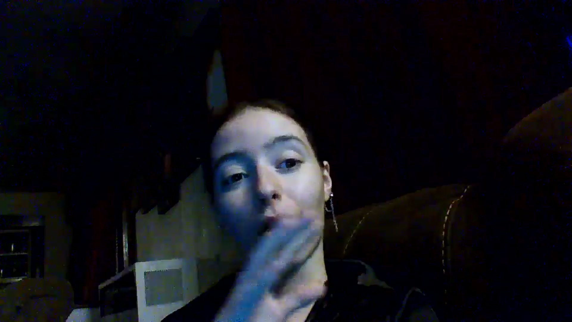 Gallery image thumbnail from GipsyDanger5's myfreecams stream on, 10/06/2025, 09:41 image 13 of 20
