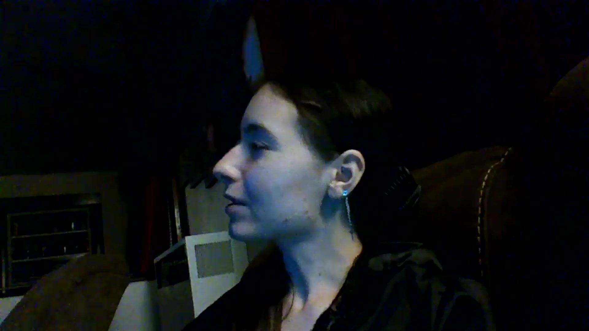Gallery image thumbnail from GipsyDanger5's myfreecams stream on, 10/06/2025, 10:47 image 2 of 20