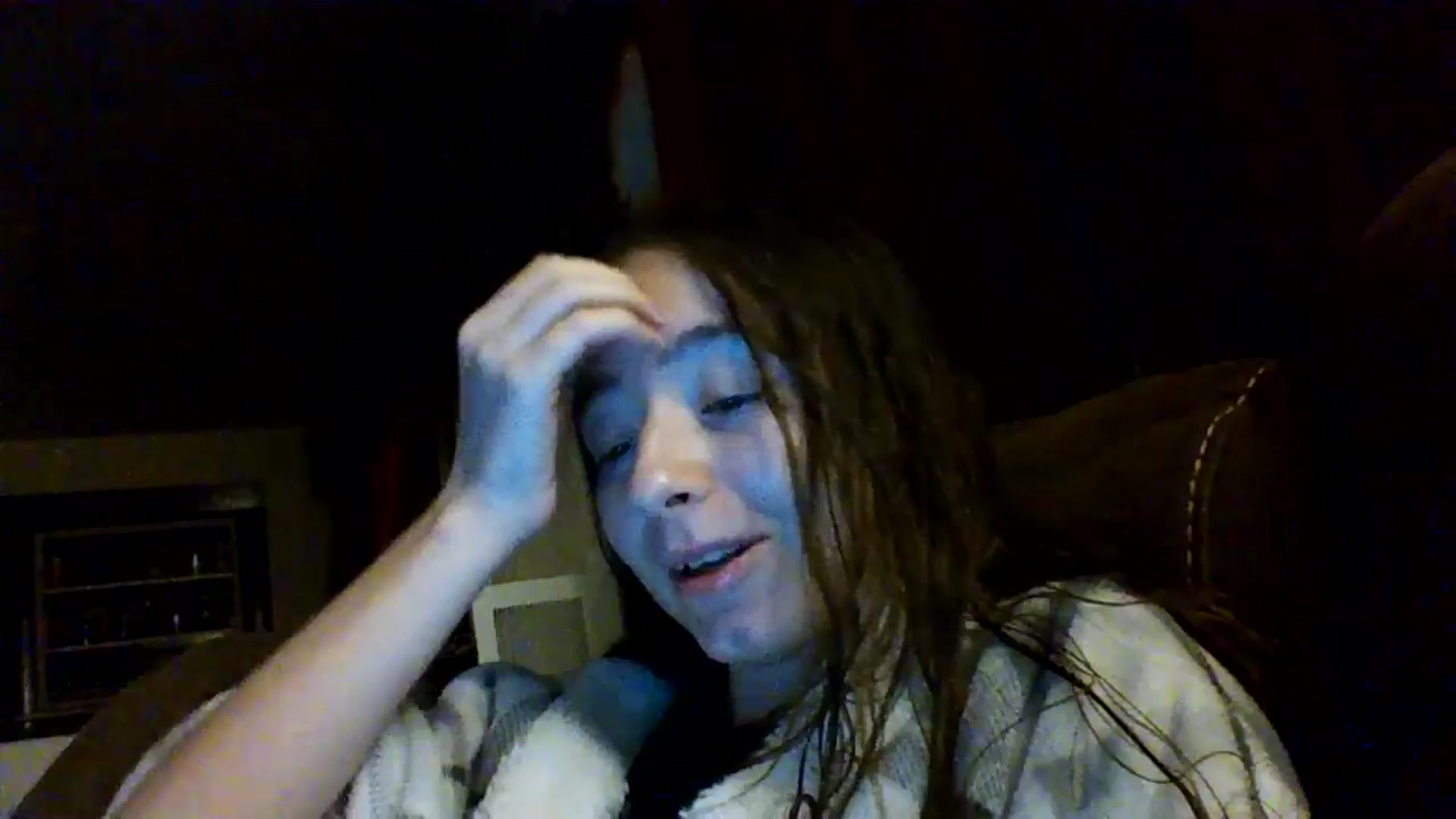 Gallery image thumbnail from GipsyDanger5's myfreecams stream on, 10/06/2025, 11:00 image 12 of 20