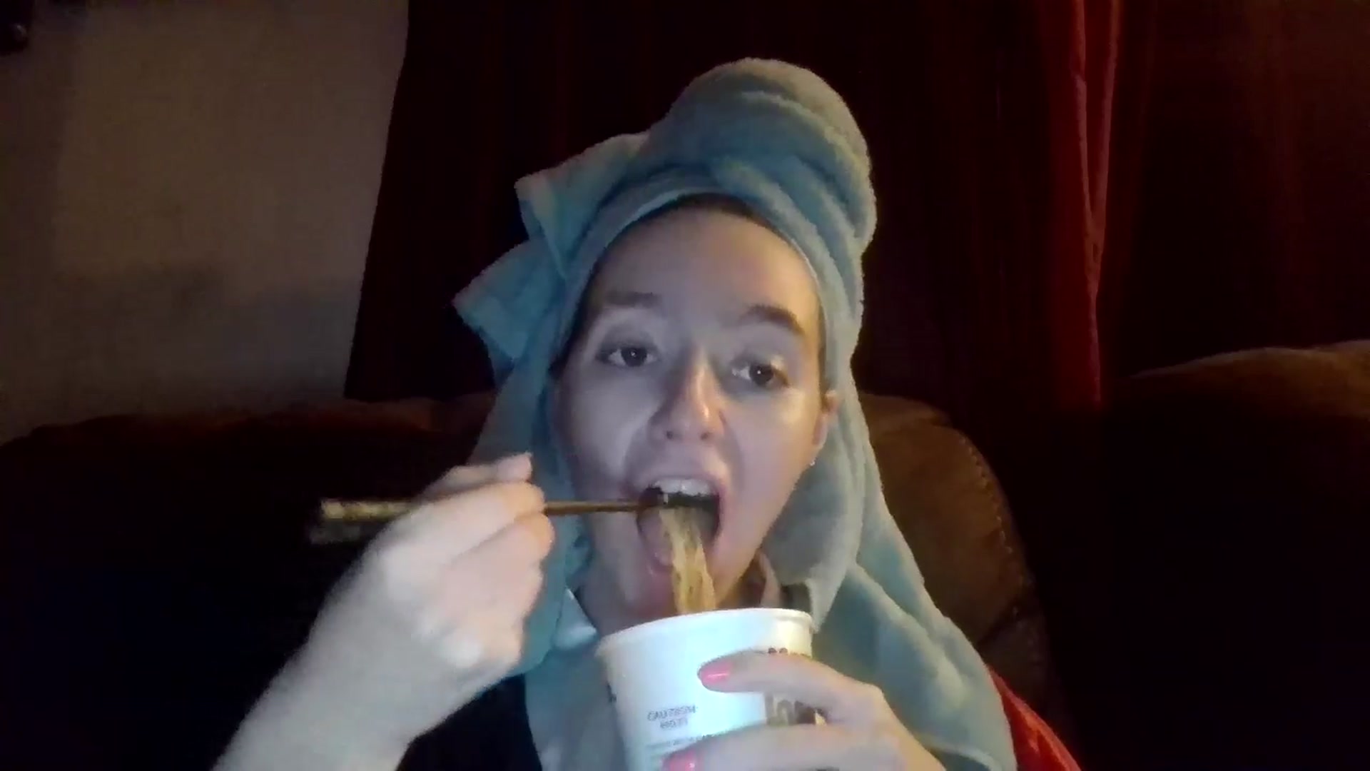 Gallery image thumbnail from GipsyDanger5's myfreecams stream on, 12/14/2025, 12:49 image 11 of 20